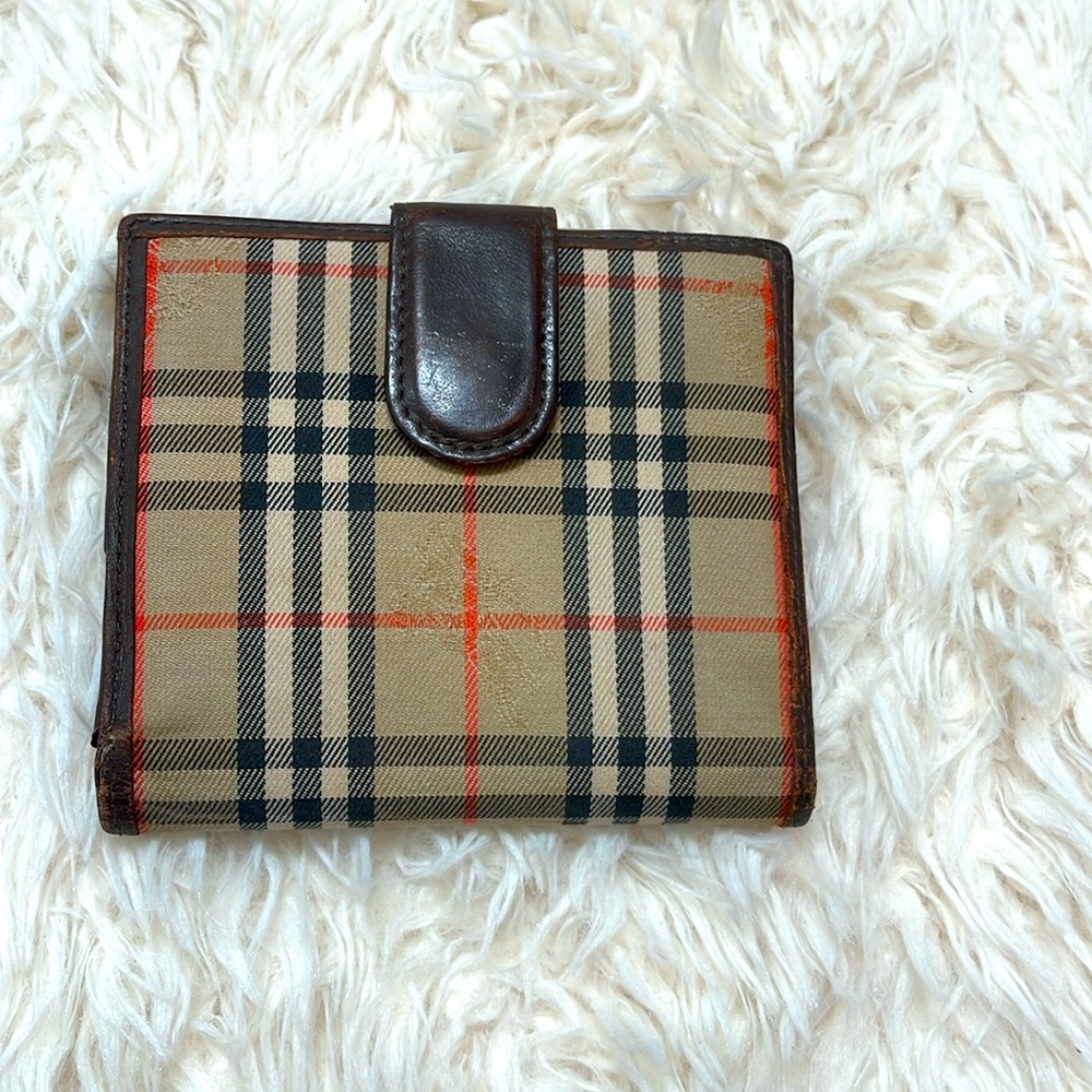 Vintage Bubbery Wallet Classic